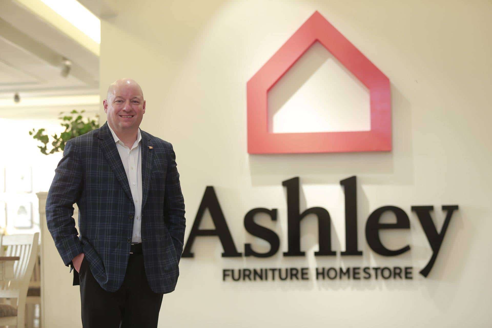 CHIC จับมือ Ashley พันธมิตรผู้ผลิตและจำหน่ายเฟอร์นิเจอร์แบรนด์ดังระดับ