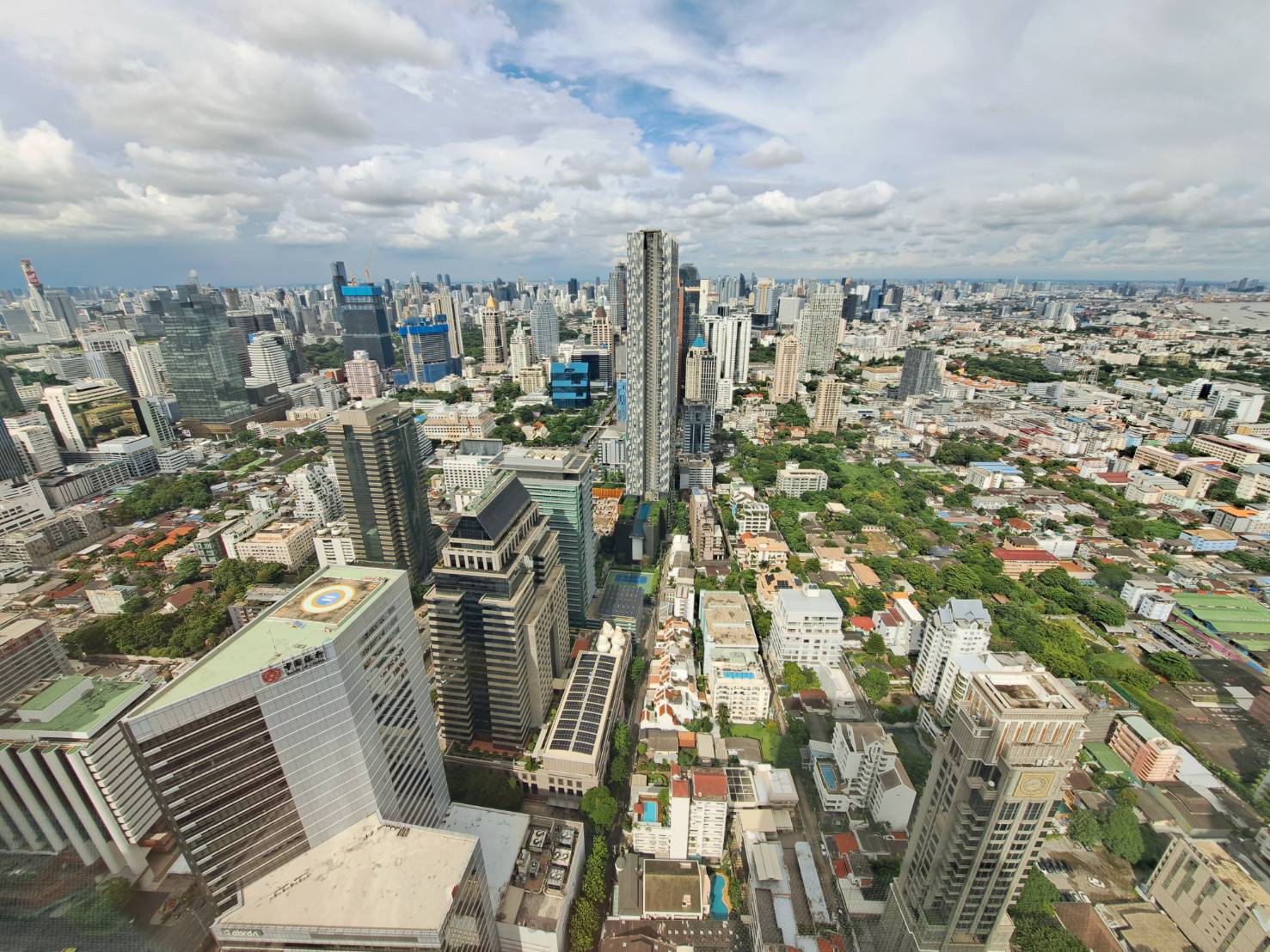 Read more about the article ตลาดที่อยู่อาศัยกทม.-ปริมณฑลไตรมาส 2ปรับตัวลดลงแรงทั้งอุปสงค์-อุปทาน