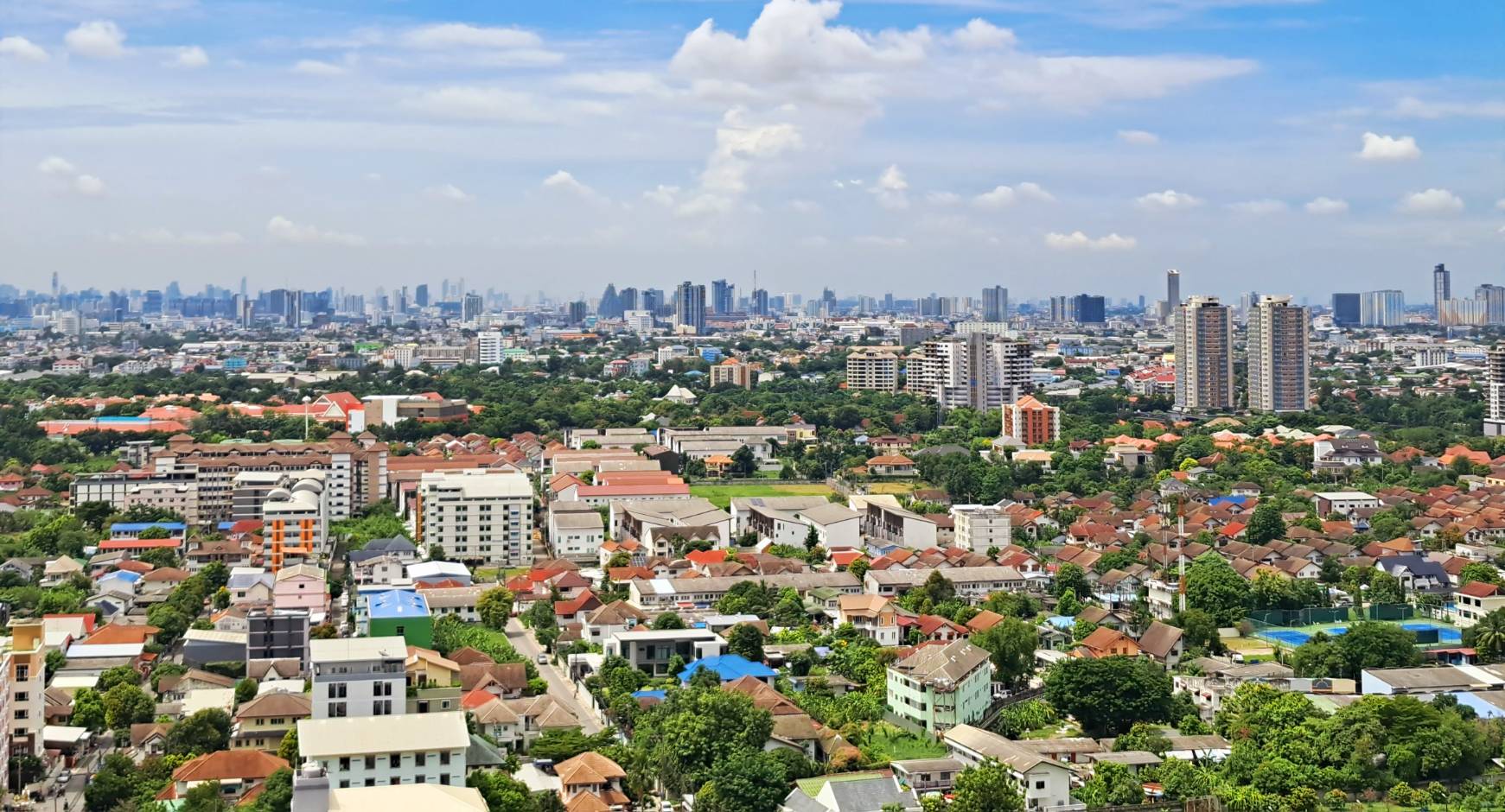 Read more about the article SCB EIC ประเมินตลาดที่อยู่อาศัยปี ’67-68 หดตัวต่อเนื่องทั้งกรุงเทพฯ-ปริมณฑล-ต่างจังหวัด