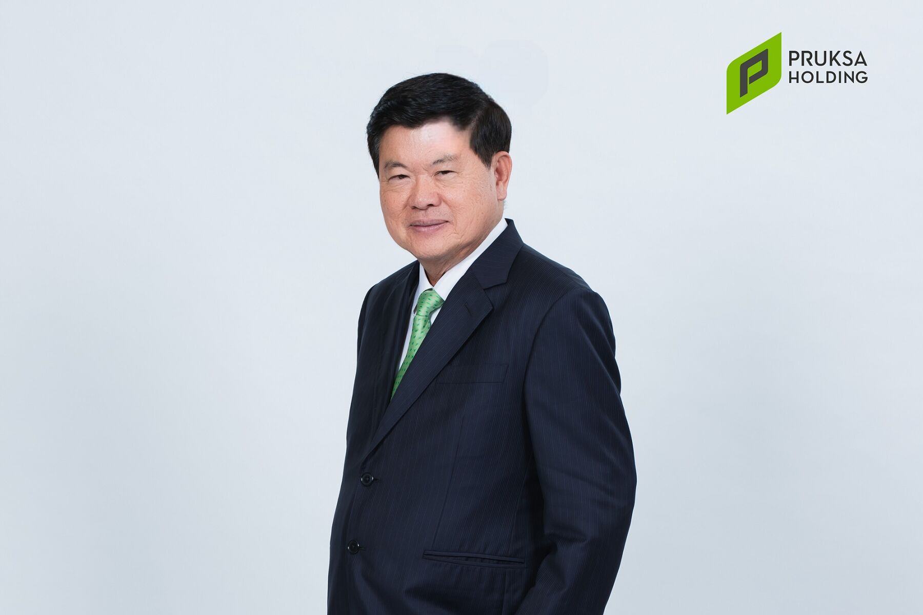 Read more about the article พฤกษาปรับโครงสร้างธุรกิจใหม่ “ทองมา”คัมแบ็กงานบริหารแทน”อุเทน โลหชิตพิทักษ์”