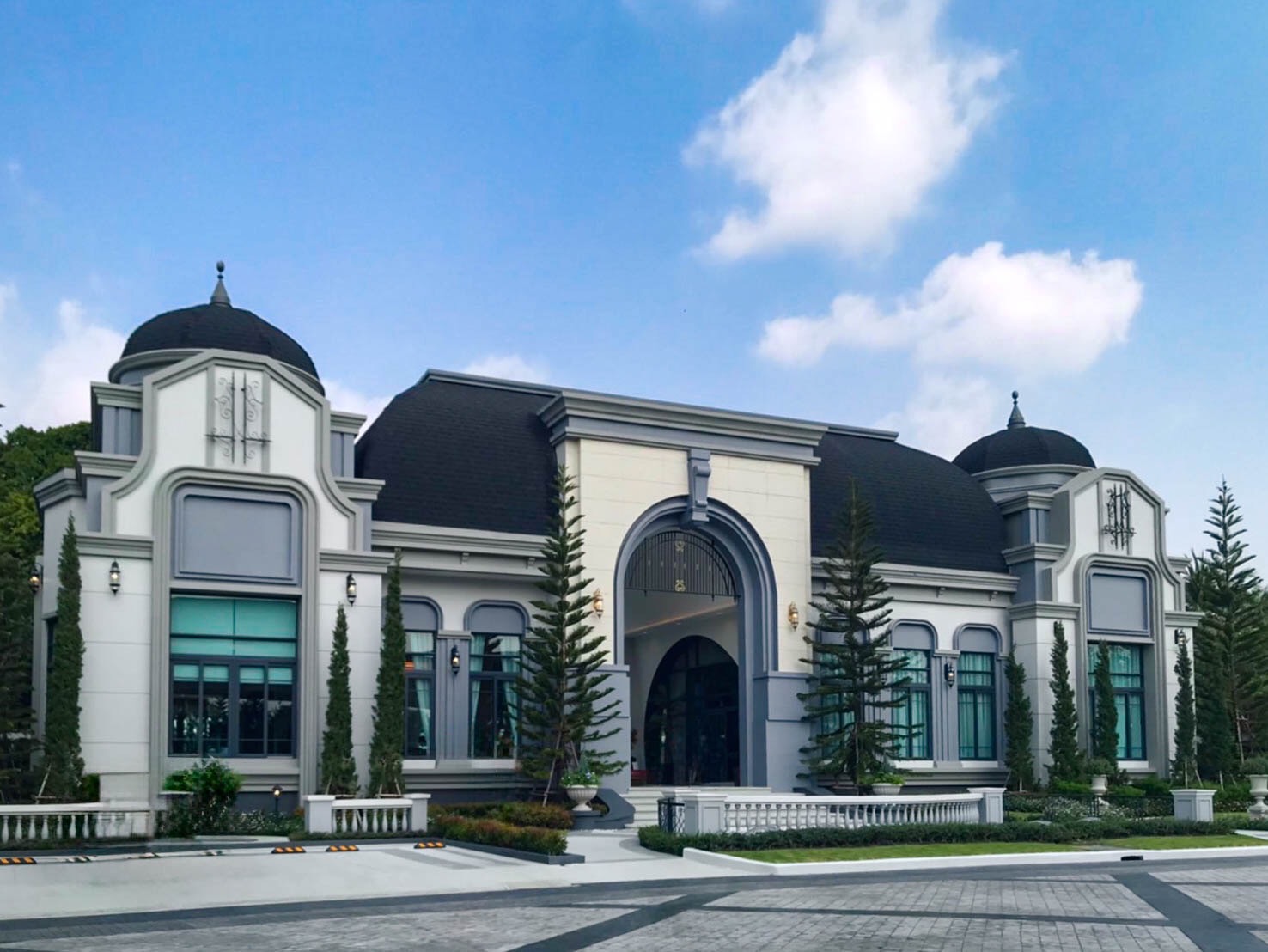 Read more about the article เฟรเซอร์ส พร็อพเพอร์ตี้ เปิดบ้านลักชัวรี แกรมเมอร์ สาทร โครงการที่ 6 บนอาณาจักร 300 ไร่