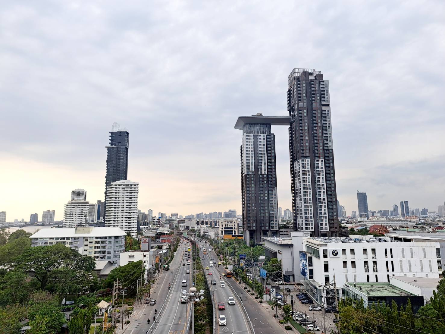 Read more about the article แบงก์ชาติผ่อนเกณฑ์ LTV ชั่วคราวประคองภาคอสังหาฯ เป็นเวลา 14เดือน เริ่มทำสัญญา1พ.ค.นี้