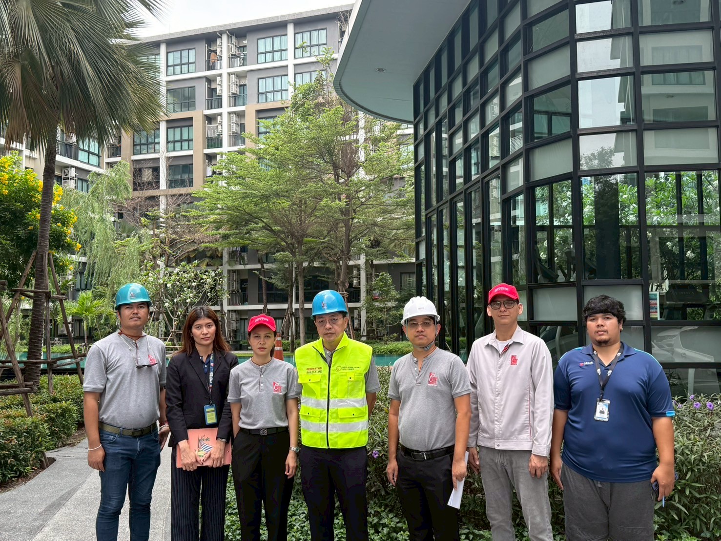 Read more about the article ชีวาทัย นำทีมวิศวกรพร้อมผู้เชี่ยวชาญ เข้าตรวจสอบโครงการหลังเหตุแผ่นดินไหว