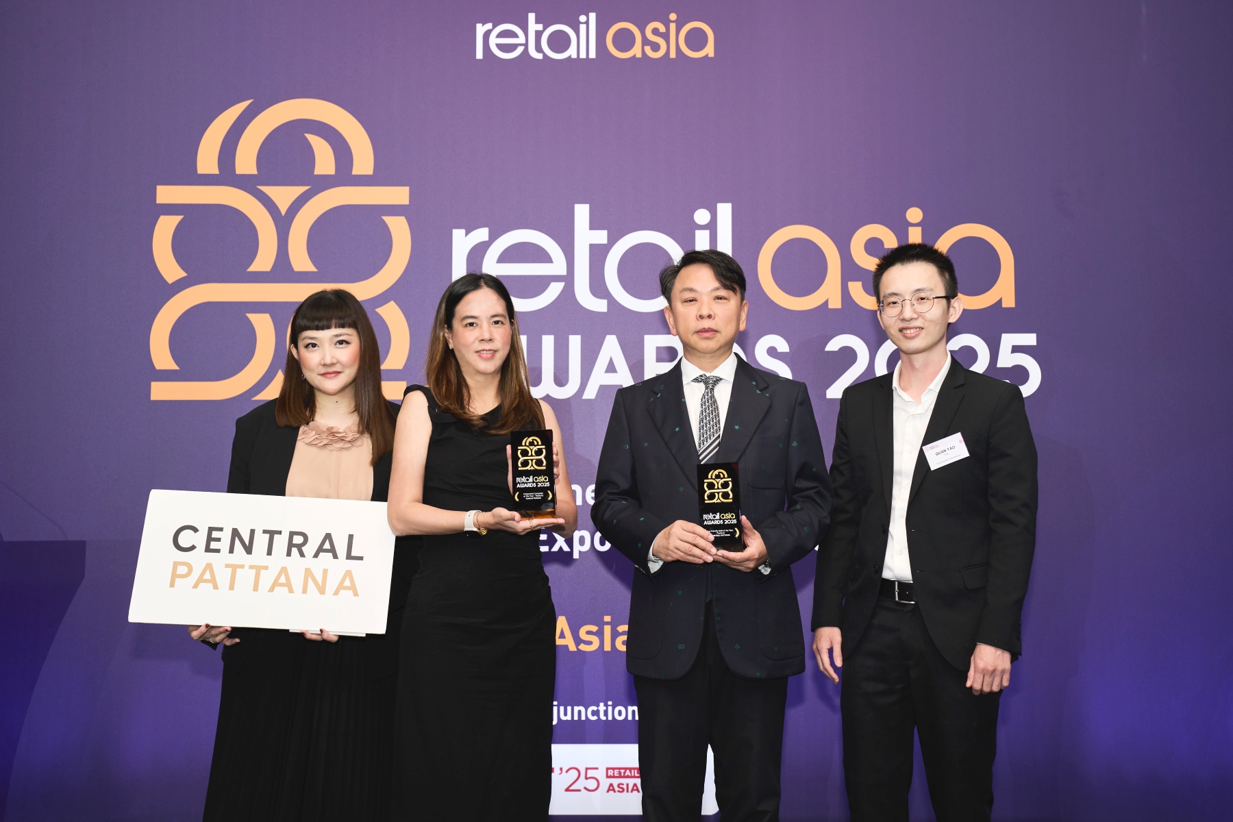 Read more about the article เซ็นทรัลพัฒนานำห้าง”เซ็นทรัล เวสต์วิลล์”กวาดรางวัล2ใหญ่จากงานRetail Asia Awards 2025