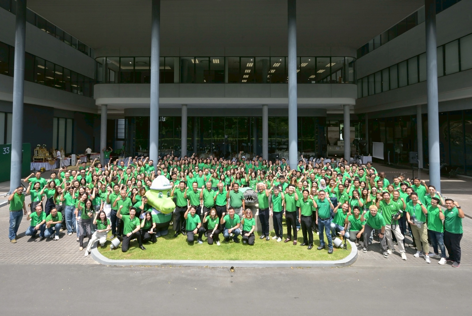 Read more about the article จระเข้ ฉลองครบรอบ 33 ปี พร้อมเผยแนวคิด “Build Today, Beyond Tomorrow” เป้าหมายครึ่งปีหลัง 2568 ดันยอดขายในต่างประเทศ