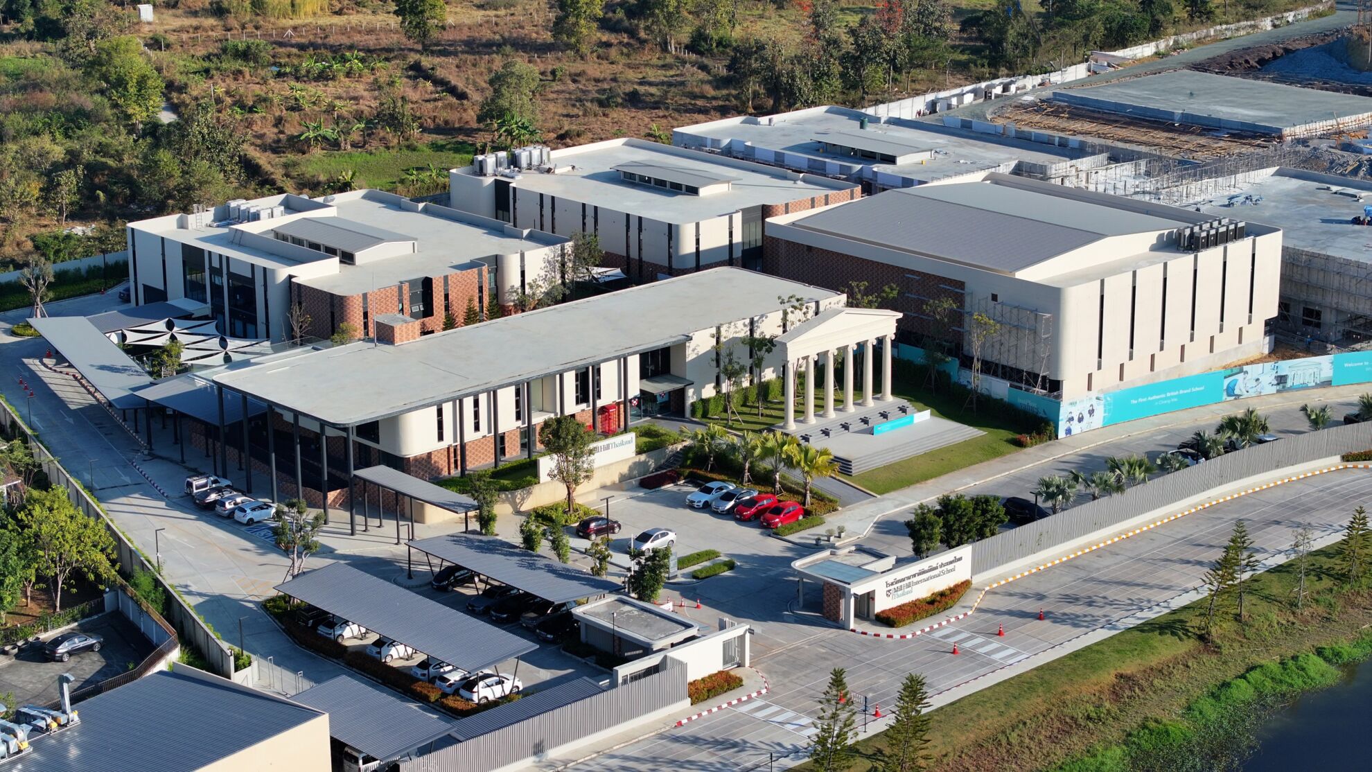 Read more about the article อรสิริน เอ็ดดูเคชั่นเตรียมเปิดเฟส2รร.นานาชาติมิลล์ฮิลล์ ประเทศไทยเดือนสิงหาคมนี้