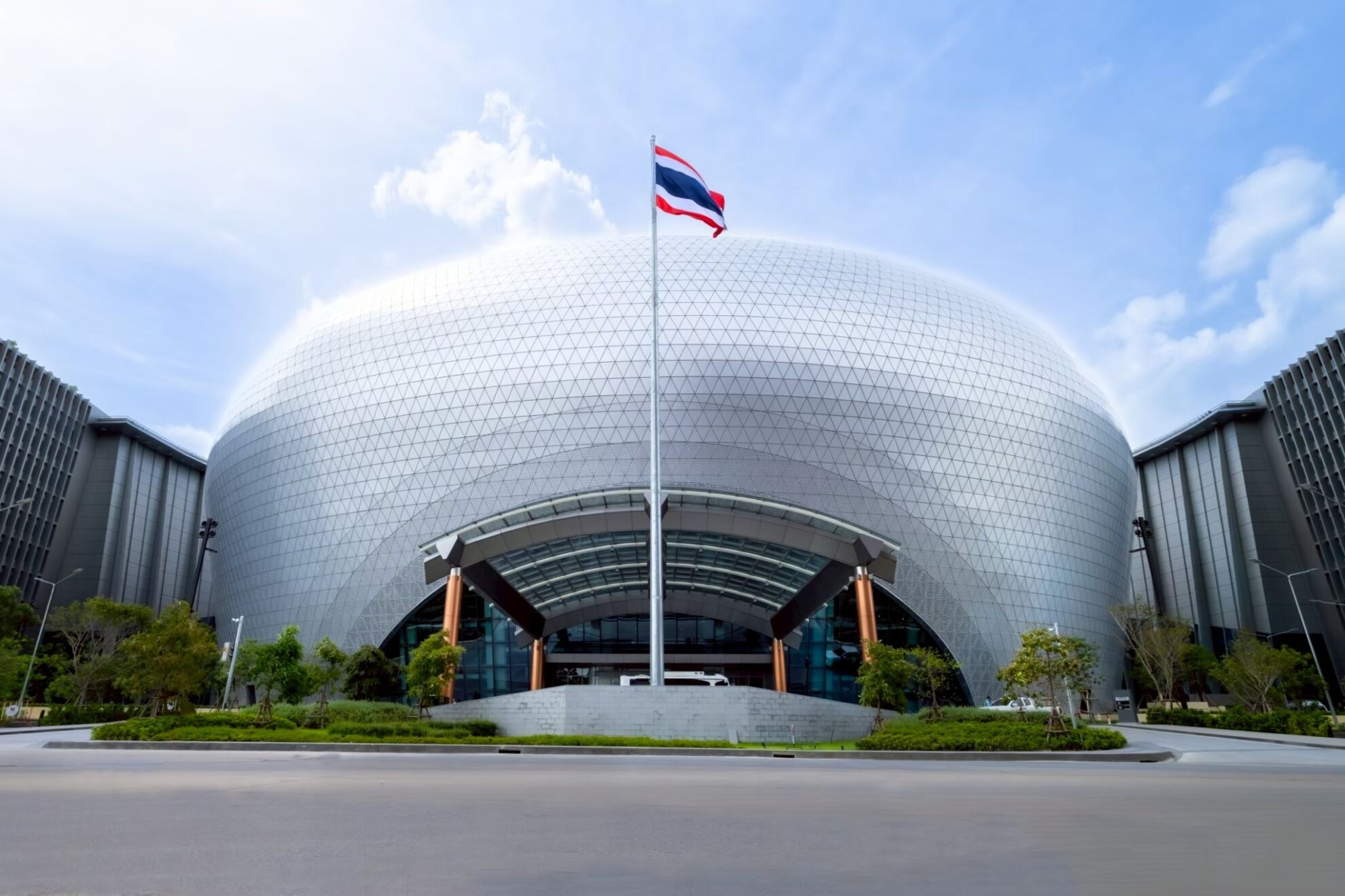 Read more about the article ศูนย์ราชการฯ แจ้งวัฒนะไม่เหมือนเดิม อาคาร C ต้นแบบ Smart City ตอบโจทย์ไลฟ์สไตล์คนทำงาน