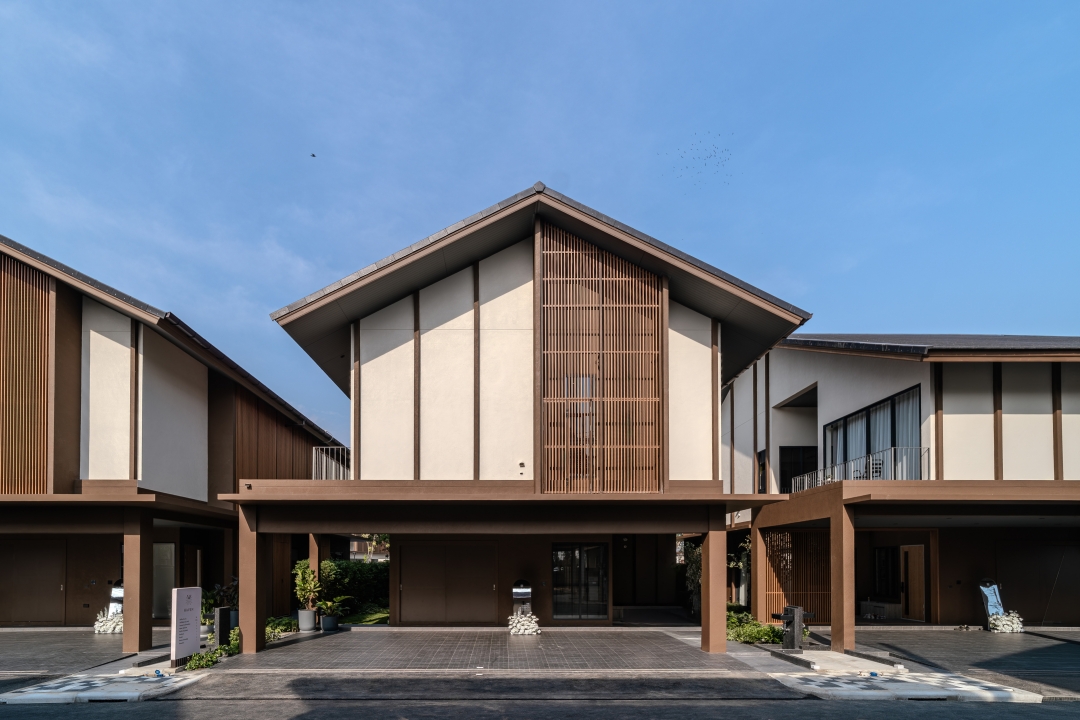 Read more about the article ดี-แลนด์ กรุ๊ปเปิดตัวบ้านเดี่ยวพรีเมียม “ESSENTIA RAMA 2″บนทำเลพระราม 2มูลค่ากว่า2พันล้านบาท