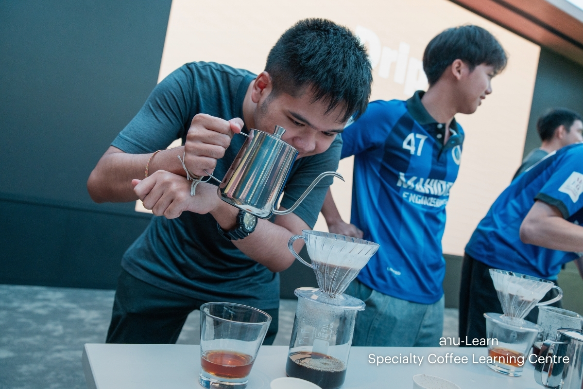 Read more about the article แสนสิริ เตรียมเปิด “ลาน learn” ศูนย์การเรียนรู้กาแฟพิเศษครบวงจร ปั้นโมเดลวิสาหกิจเพื่อสังคม พลิกฟื้นผืนป่า ยกระดับเศรษฐกิจฐานรากอย่างยั่งยืน